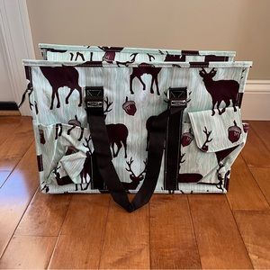 Ngil Buck/deer medium tote NWT